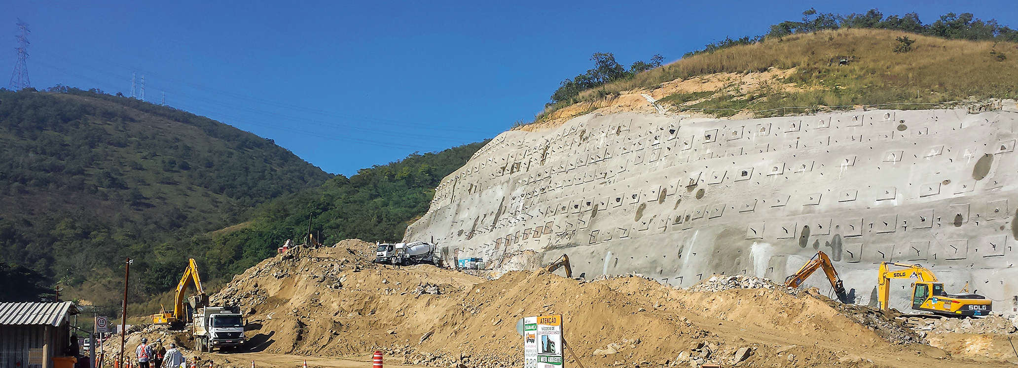 El Túnel Transolímpica: Estabilización simple y rápida mediante anclajes de sistema GRP DSI El Túnel Transolímpica: Estabilización simple y rápida mediante anclajes de sistema GRP DSI