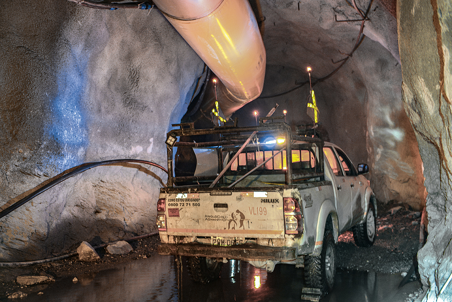 La mina de Cuiabá: Minería de oro muy profunda con productos para el sostenimiento de roca de DSI Underground La mina de Cuiabá: Minería de oro muy profunda con productos para el sostenimiento de roca de DSI Underground